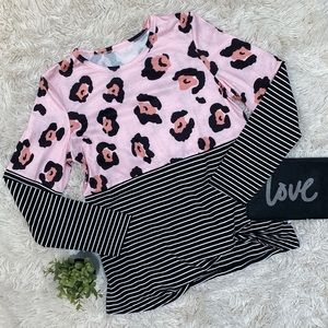 🎉HP🎉 Boutique Leopard & Stripe LS Top 💗 Black & Pink